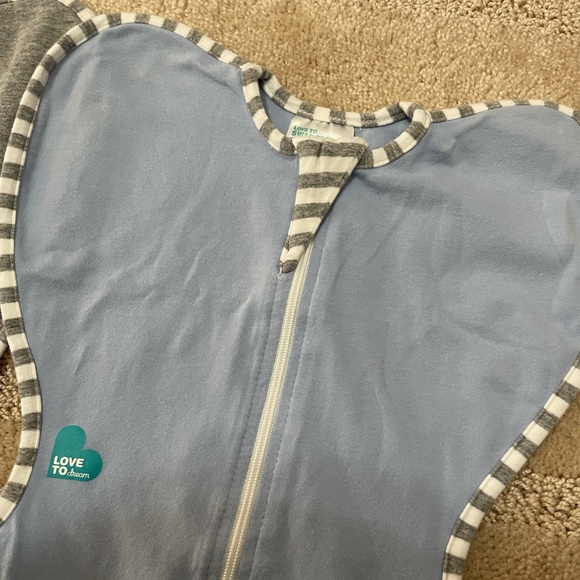 Love to Dream swaddle up starfish baby swaddle sleep sack bundle size small - Picture 4 of 7